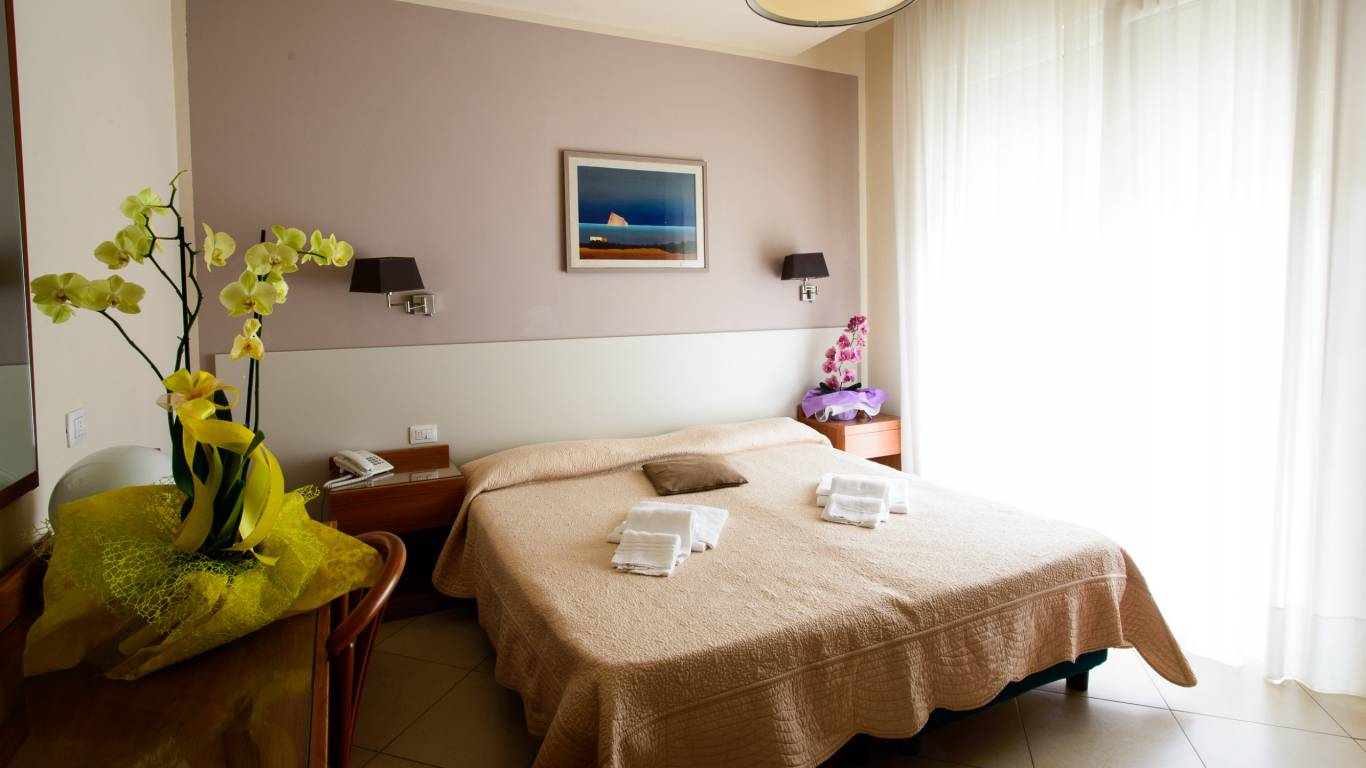 Hotel-Villa-Marcella-San-Vincenzo-Livorno-standard-room-2